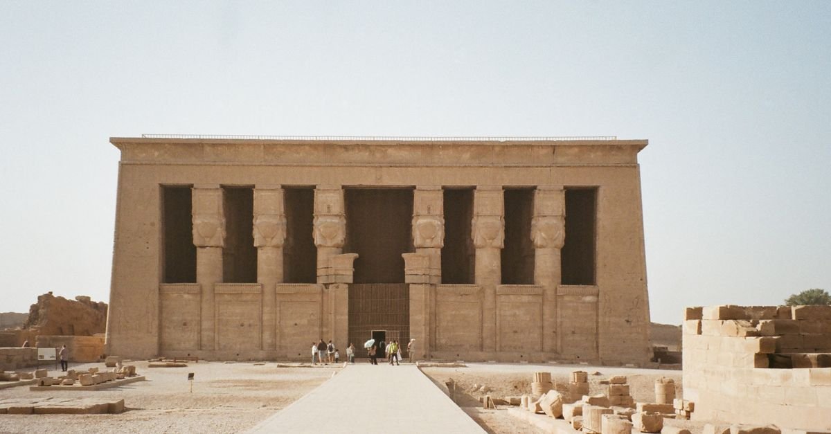 Dendera Temple Day Trip from Luxor – photo 5