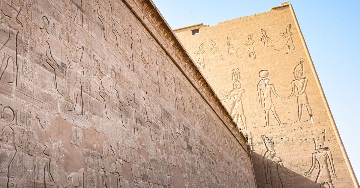 Edfu & Kom Ombo Temples Day Trip from Luxor – photo 4