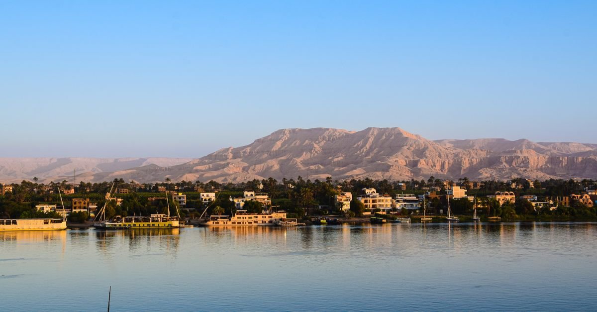 Private Transfer from Luxor to Aswan – photo 4