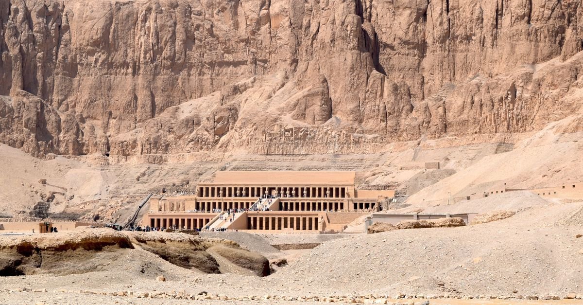 Ramesseum, Valley of the Queens & Deir el-Medina Tour – photo 5